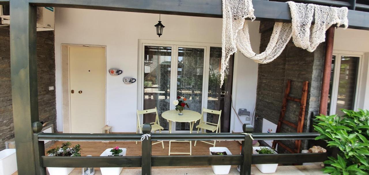 Renissa's * Vlore