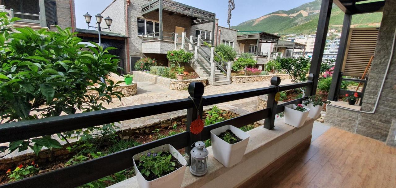 Apartament Renissa's Wlora