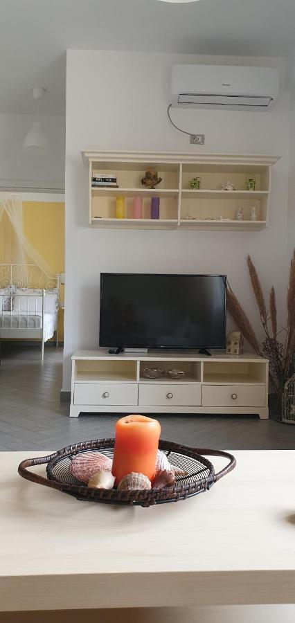Renissa's * Vlorë